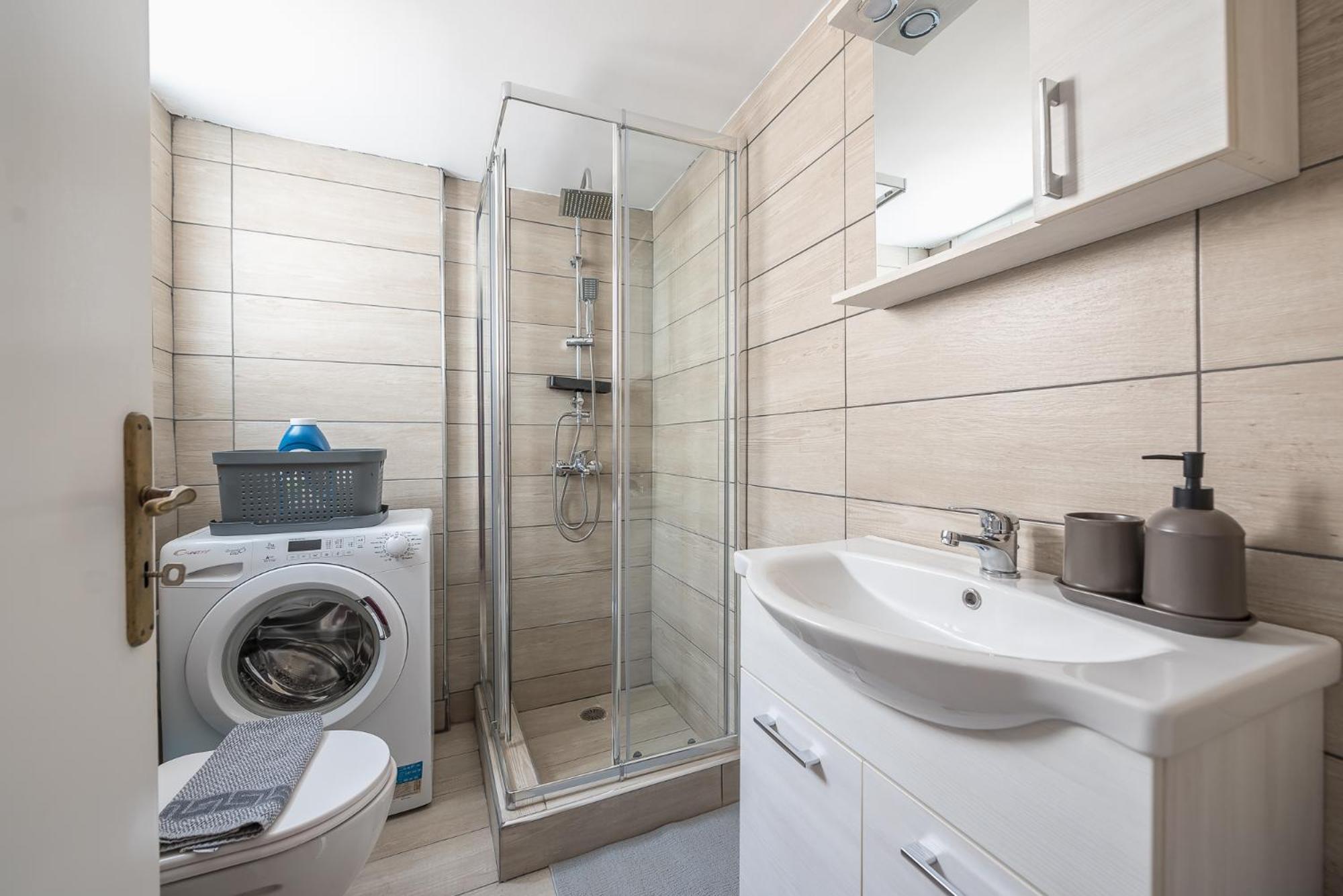 Cozy Central Gem In Athens 2 Min From Metro Esterno foto